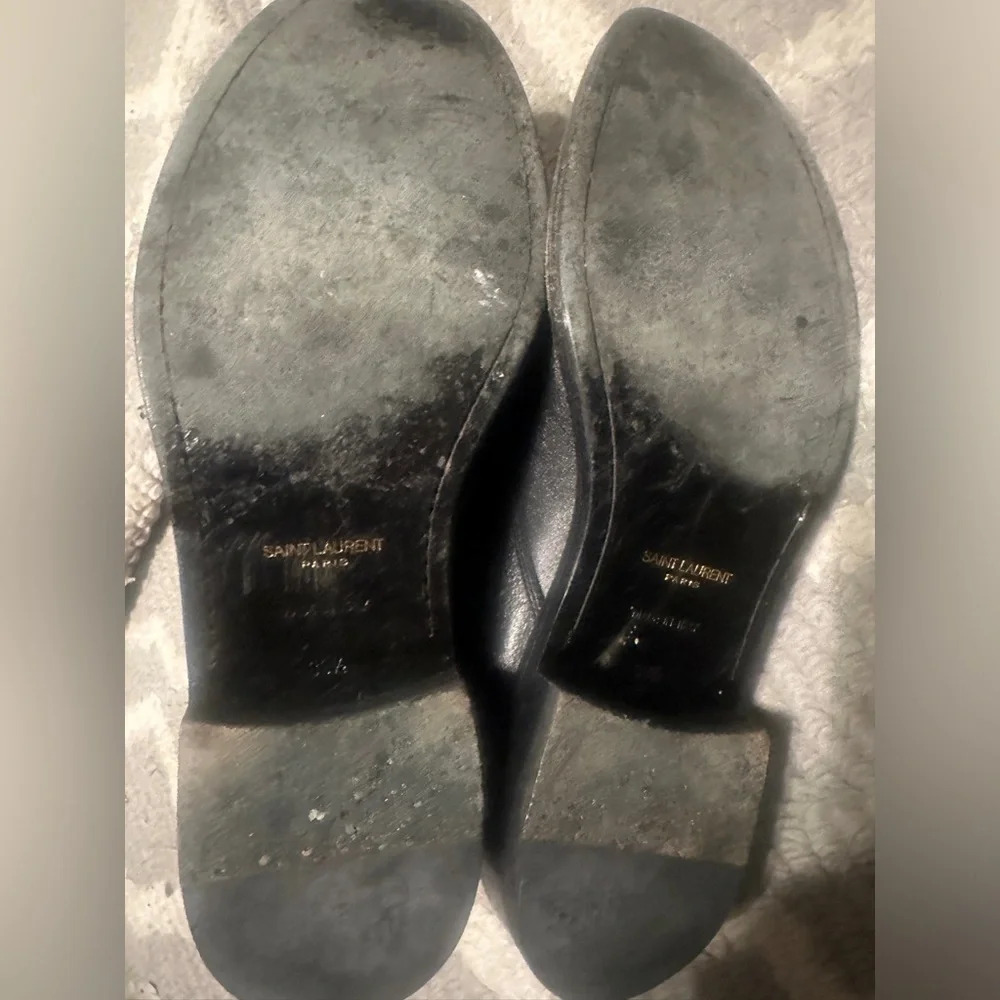 SAINT LAURENT
Army Leather Desert Boots - Picture 2 of 2